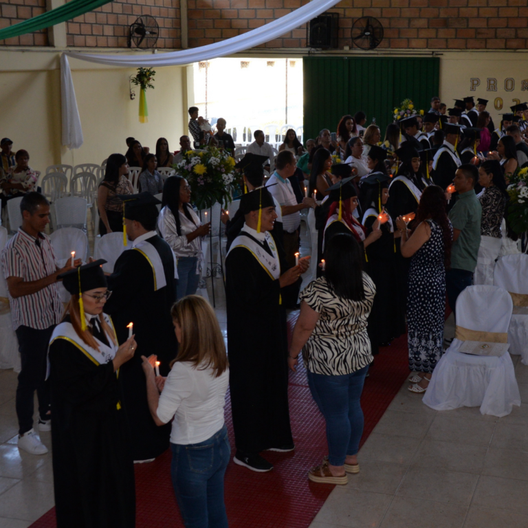 Ceremonia de graduación Ferrini Ciudad Bolívar-2023-2