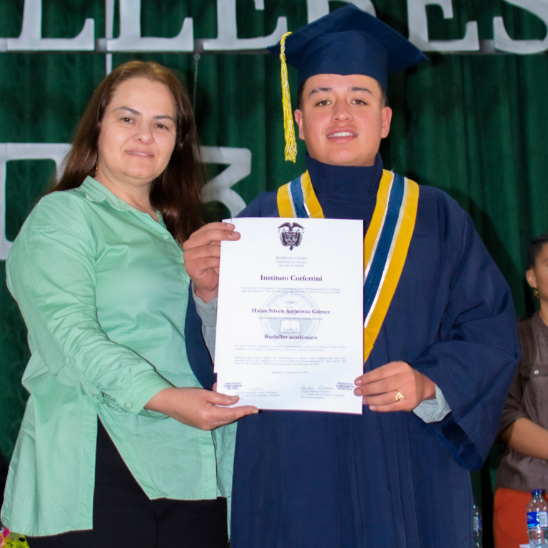 Ceremonia de graduación Ferrini Marinilla 2023-2